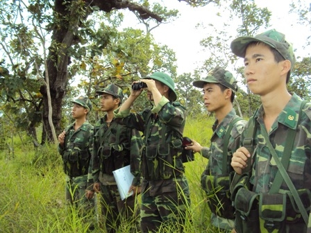 Cán bộ, chiến sĩ Đồn Biên phòng 735 canh gác, bảo vệ biên giới Tổ quốc.