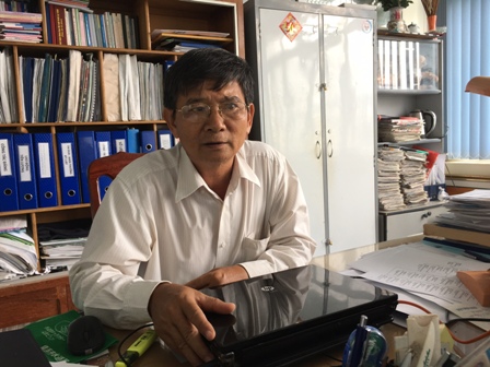 Ông Nguyễn Văn Tin, Phó Giám đốc