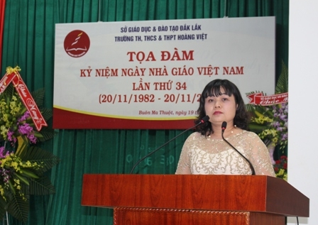 Phó Chủ tịch UBND tỉnh H'Yim Kđoh phát biểu tại buổi tọa đàm.