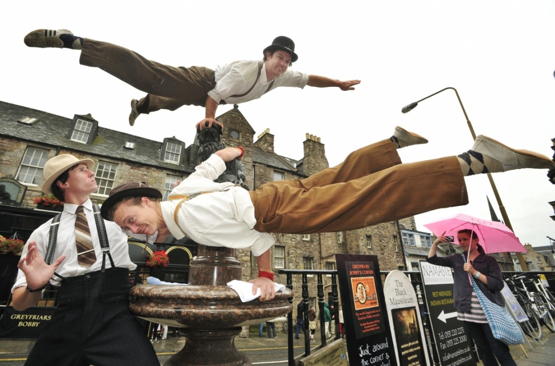 Một màn biểu diễn trong lễ hội Fringe Festival ở Edinburg (Scotland).