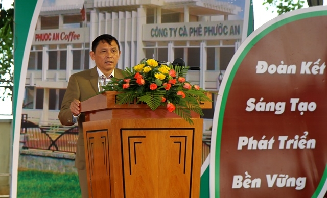 Phó Chủ tịch UBND tỉnh Nguyễn Tuấn Hà phát biểu chúc mừng