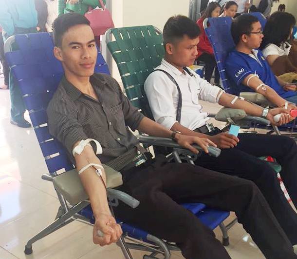 Đoàn viên thanh niên TP. Buôn Ma Thuột tham gia hiến máu nhân đạo