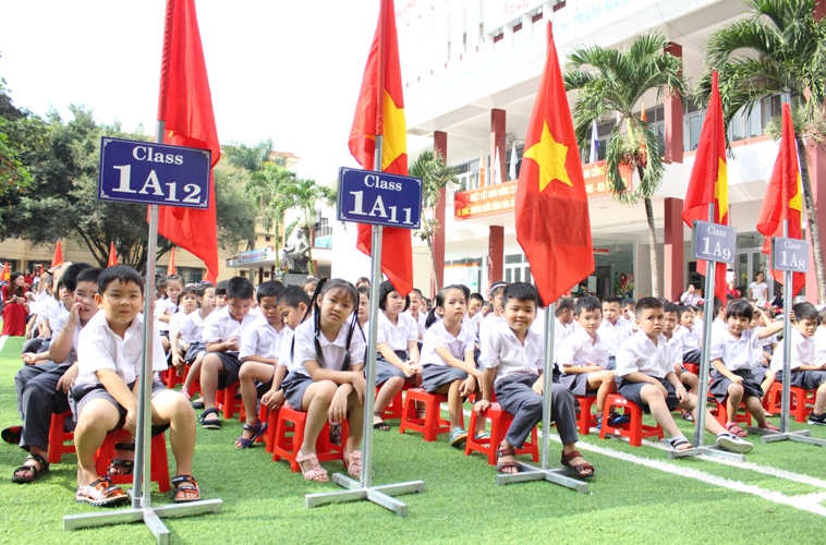 Học sinh Trường Victory náo nức tham dự Lễ khai giảng năm học 2017-2018. 