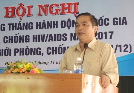 Phó Giám đốc Sở Y tế Nguyễn Trung Thành phát biểu tại Hội nghị.