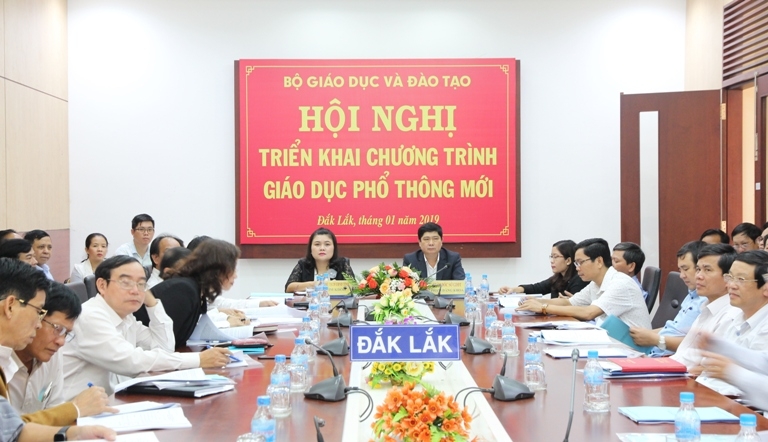 Các đại biểu tham dự hội nghị tại điểm cầu Đắk Lắk. 