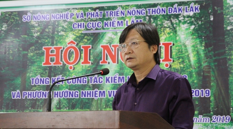 Giám đốc Sở Nông nghiệp và Phát triển nông thôn Nguyễn Hoài Dương phát biểu chỉ đạo hội nghị.