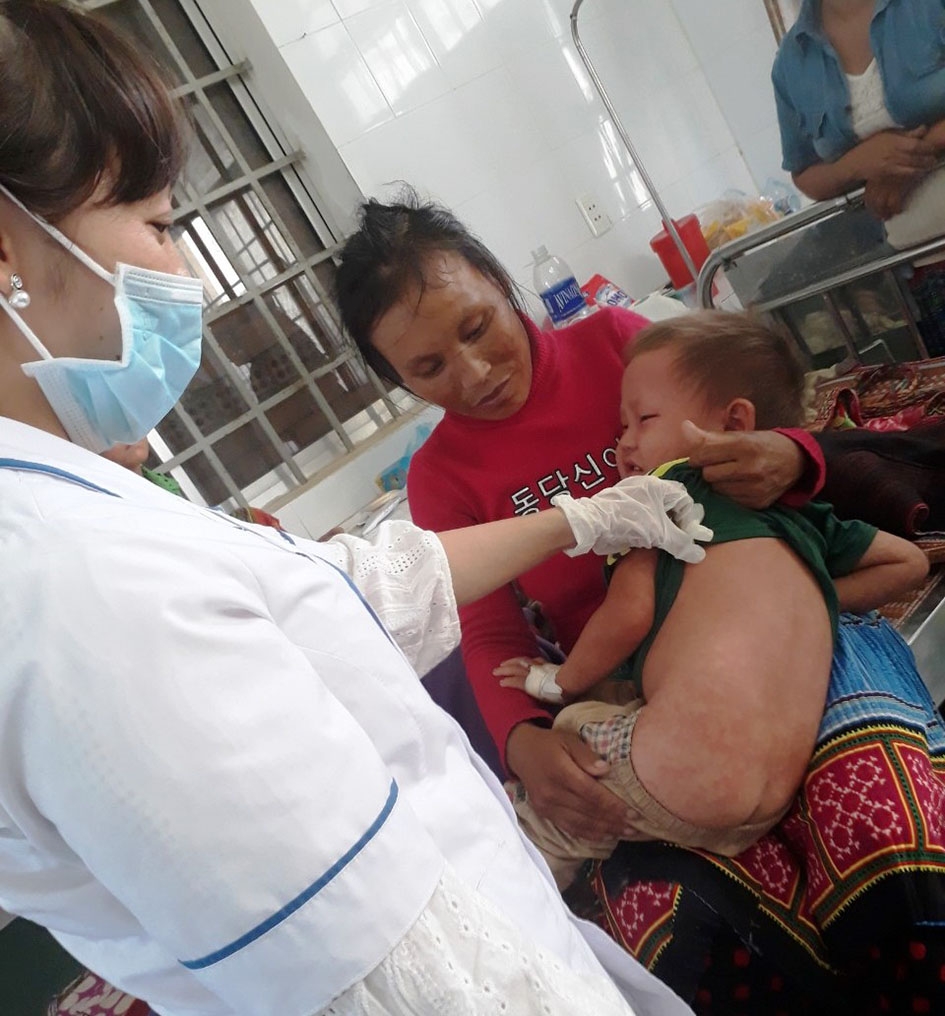 Một ca mắc bệnh sởi đang điều trị Bệnh viện Đa khoa huyện Krông Bông.