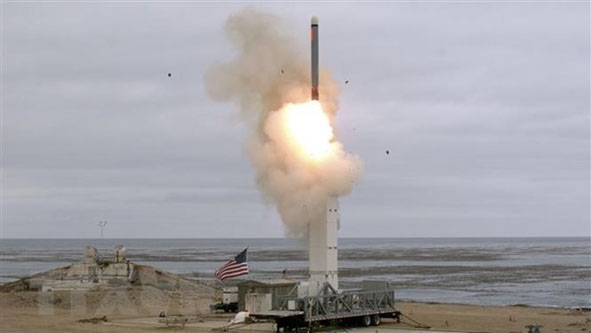 Vụ thử tên lửa hành trình phóng từ mặt đất tại đảo San Nicolas, bang California (Mỹ) ngày 18-8-2019. (Ảnh: AFP/TTXVN)