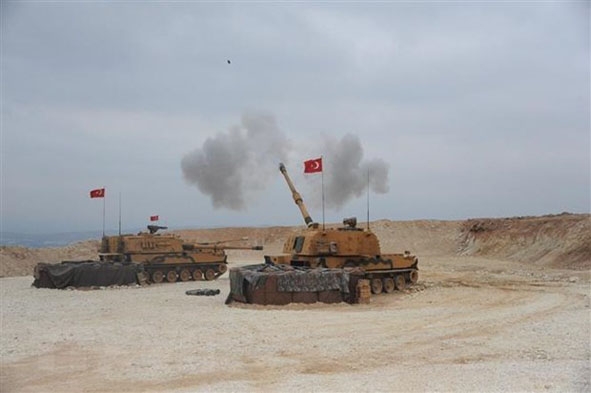Quân đội Thổ Nhĩ Kỳ bắt đầu chiến dịch tấn công các tay súng người Kurd  ở Đông Bắc Syria ngày 9-10-2019. (Nguồn: THX/TTXVN)