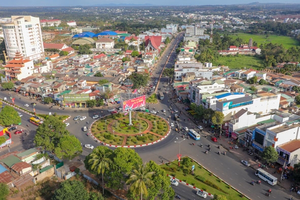 Thành phố Buôn Ma Thuột với định hướng phát triển trở thành đô thị trung tâm vùng Tây Nguyên.   Ảnh: Hoàng Gia 