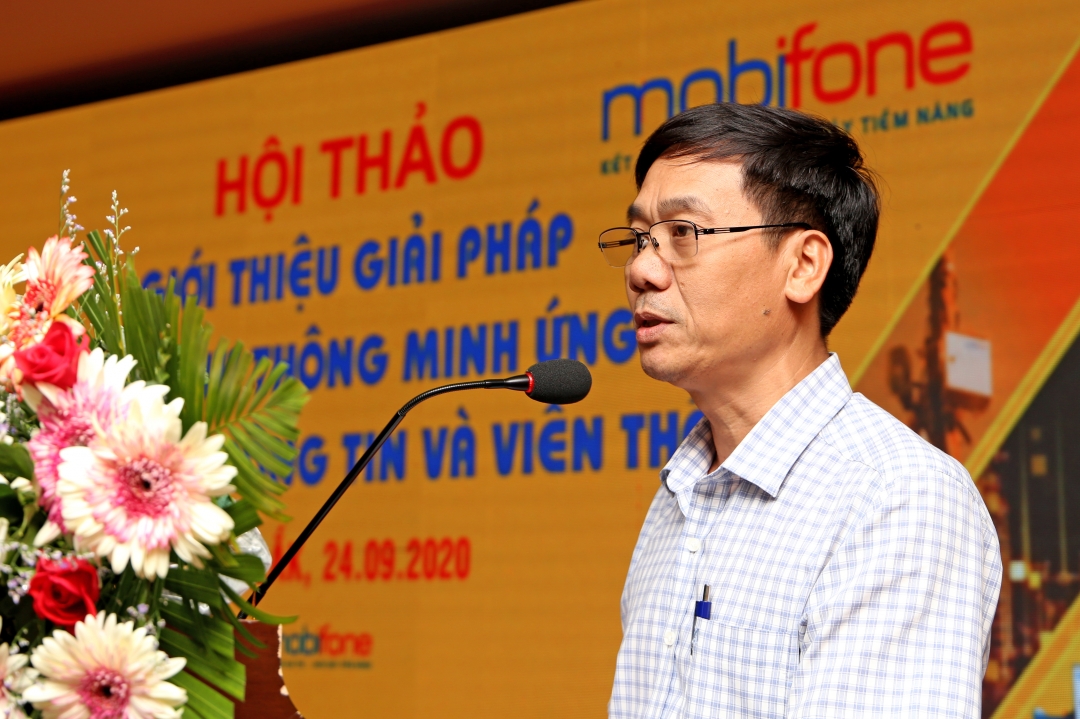 Ông Trần Văn Hiền, Phó Giám đốc Sở Thông tin và Truyền thông phát biểu tại hội thảo