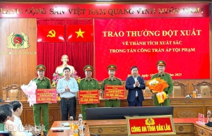 Phát huy sức mạnh toàn dân trong bảo vệ an ninh Tổ quốc