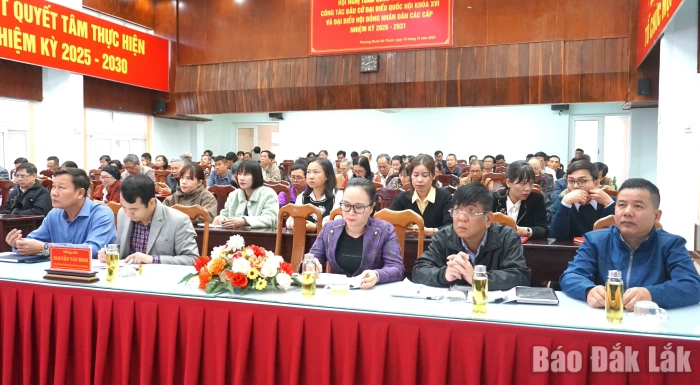 Phường Buôn Ma Thuột tổ chức kết nối Hội nghị báo cáo viên Trung ương tháng 1 năm 2026