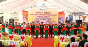 Quân khu 5 khánh thành điểm trường mẫu giáo ở xã Yang Mao