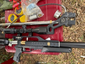 Phát hiện tài xế xe đầu kéo mang theo súng đạn