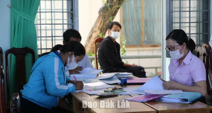 Phòng giao dịch NNHCSXH Lắk: Cung ứng kịp thời tín dụng chính sách