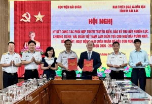 Ban Tuyên giáo và Dân vận Tỉnh ủy và Học viện Hải quân ký kết phối hợp tuyên truyền biển đảo giai đoạn 2026 - 2030