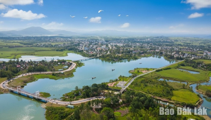 Sông Hinh trên hành trình phát triển nhanh, bền vững