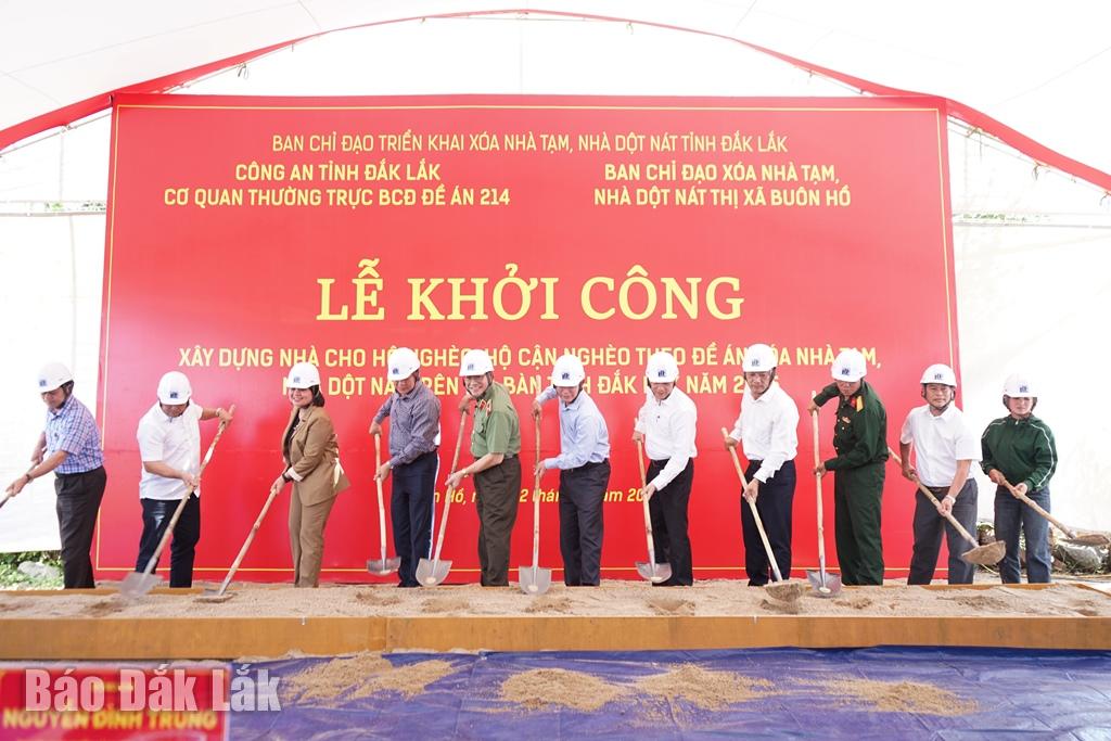 Quyết tâm hoàn thành xây dựng 4.285 căn nhà cho người nghèo trước ngày 15/8