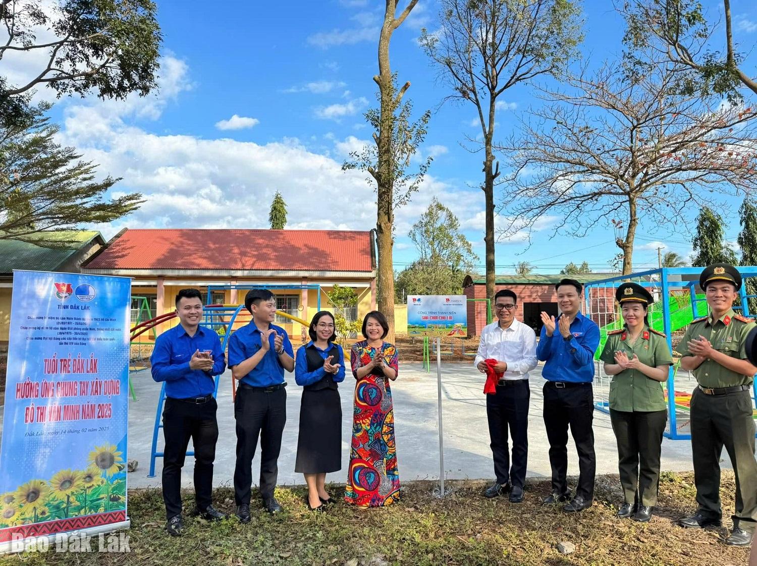 Phát động thi đua đặc biệt chào mừng Đại hội đại biểu Đảng bộ tỉnh lần thứ XVIII