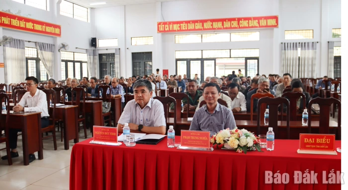 Cử tri phường Tân An kỳ vọng những đột phá từ chương trình hành động của các ứng cử viên