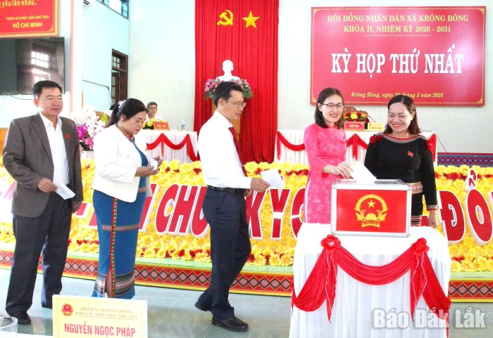 Kỳ họp thứ nhất HĐND xã Krông Bông khóa II, nhiệm kỳ 2026–2031