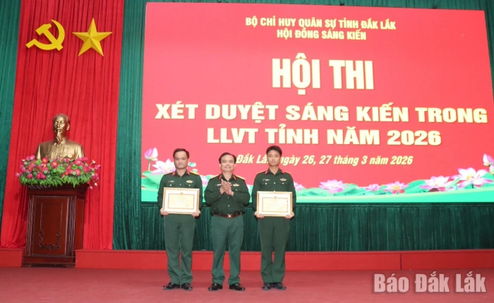 Bộ Chỉ huy Quân sự tỉnh trao giải 14 sáng kiến, cải tiến kỹ thuật tiêu biểu
