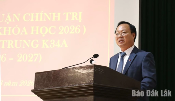 Khai giảng 2 lớp trung cấp lý luận chính trị cho 130 học viên