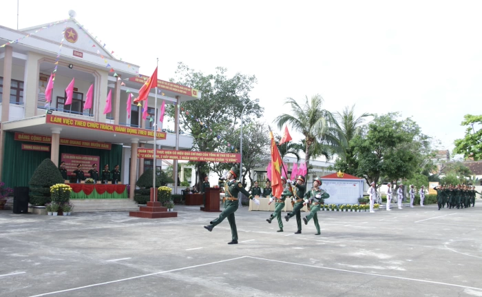 Trung đoàn bộ binh 888 ra quân huấn luyện