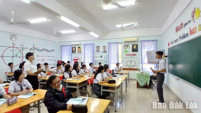 Cải cách kỳ thi và bài toán giáo dục ngoại ngữ