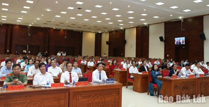 Đổi mới mạnh mẽ, khẳng định vị thế cơ quan dân cử