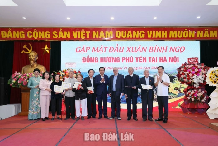 Hội đồng hương Phú Yên tại Hà Nội gặp mặt đầu xuân Bính Ngọ năm 2026