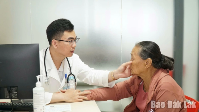 Tầm soát định kỳ để phát hiện và điều trị sớm bệnh tim mạch