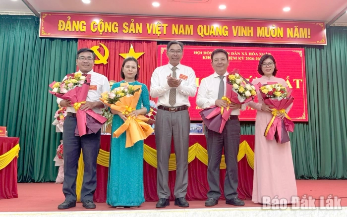 HĐND xã Hòa Xuân tổ chức Kỳ họp thứ nhất, kiện toàn chức danh chủ chốt