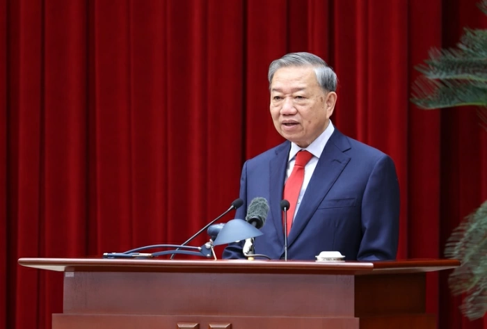 Tăng cường năng lực cầm quyền, tổ chức thực hiện, sức chiến đấu và uy tín, vị thế của Đảng trong điều kiện mới (*)