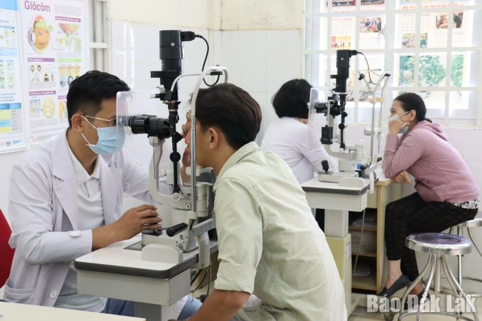 Khám chữa bệnh bảo hiểm y tế: Lợi ích thiết thực, lâu dài