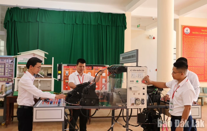 Triển khai có hiệu quả Luật Giáo dục nghề nghiệp trên địa bàn tỉnh