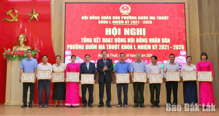Phường Buôn Ma Thuột tổng kết hoạt động HĐND phường khóa I