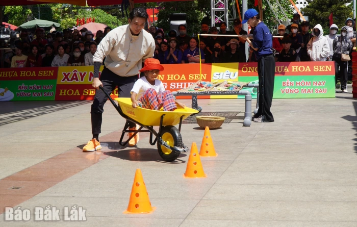 Chương trình Mái ấm gia đình Việt ghi hình tại Đắk Lắk