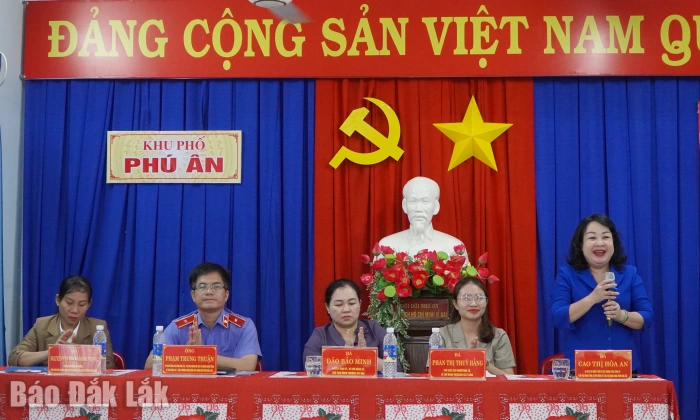 Cử tri phường Tuy Hòa tâm đắc với chương trình hành động của các ứng cử viên HĐND tỉnh, đơn vị bầu cử số 1