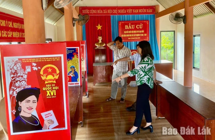 Xã Ea Phê rà soát những phần việc nhỏ nhất sẵn sàng cho ngày bầu cử