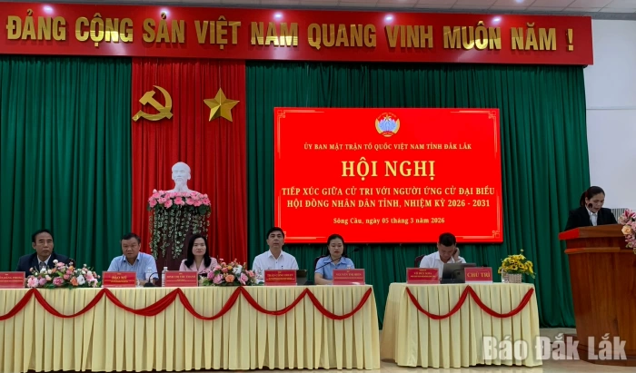 Ứng cử viên đại biểu HĐND tỉnh, đơn vị bầu cử số 5 tiếp xúc cử tri phường Sông Cầu