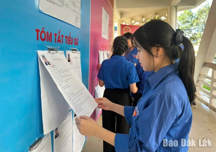 Cử tri trẻ hào hứng, trách nhiệm trước ngày hội lớn