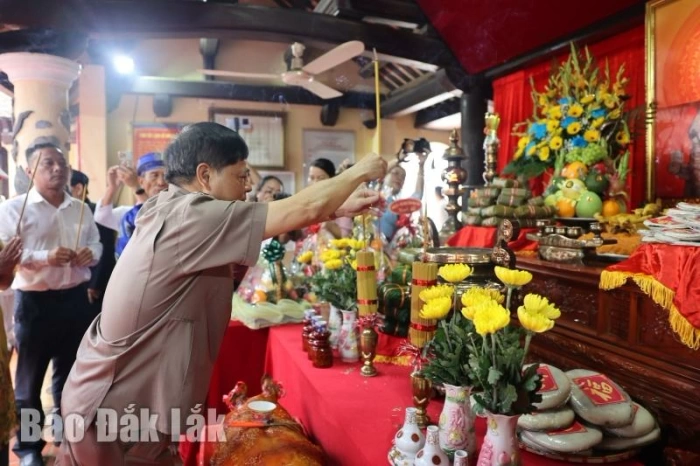 Lễ dâng hương tưởng niệm các Vua Hùng