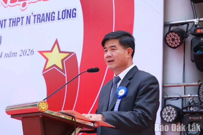 Trường Phổ thông Dân tộc nội trú THPT N’Trang Lơng kỷ niệm 50 năm thành lập