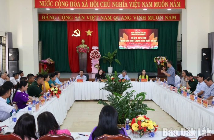 Xã Ea Knuếc: Chia sẻ kinh nghiệm, giải pháp nâng cao chất lượng sinh hoạt chi bộ