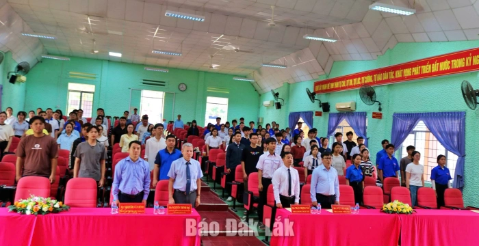 Phường Buôn Ma Thuột khai giảng lớp bồi dưỡng nhận thức về Đảng