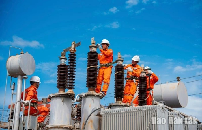 Công ty Điện lực Đắk Lắk: Chung tay sử dụng điện an toàn, tiết kiệm, chống quá tải mùa nắng nóng 2026