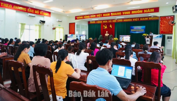 Tập huấn ứng dụng trí tuệ nhân tạo cho 300 cán bộ, công chức xã Đồng Xuân