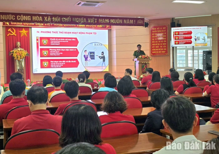 Tập huấn nhận diện kỹ năng phòng, chống tội phạm cướp ngân hàng